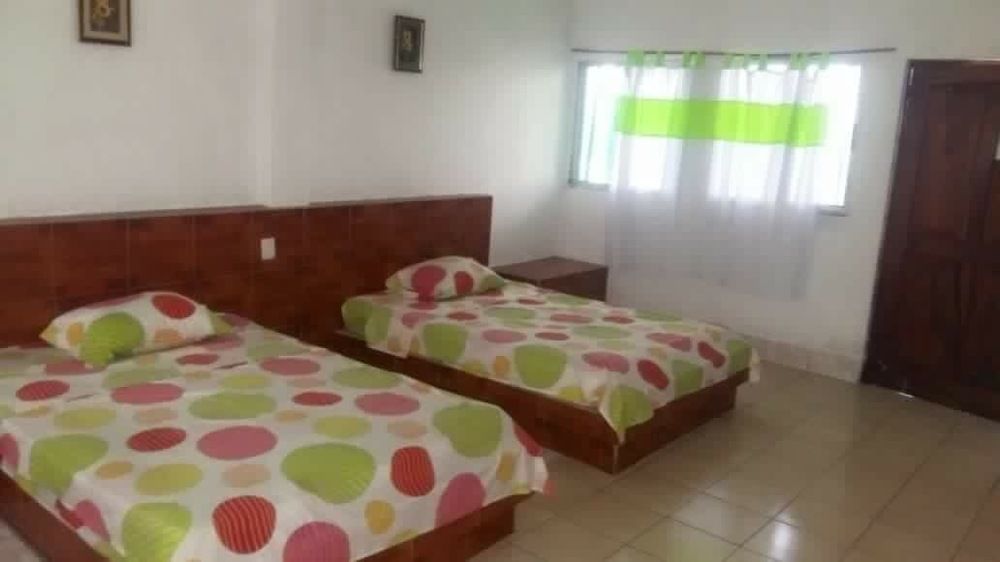 Tortugas Place Hotel Y Bungalos Monterrico Buitenkant foto