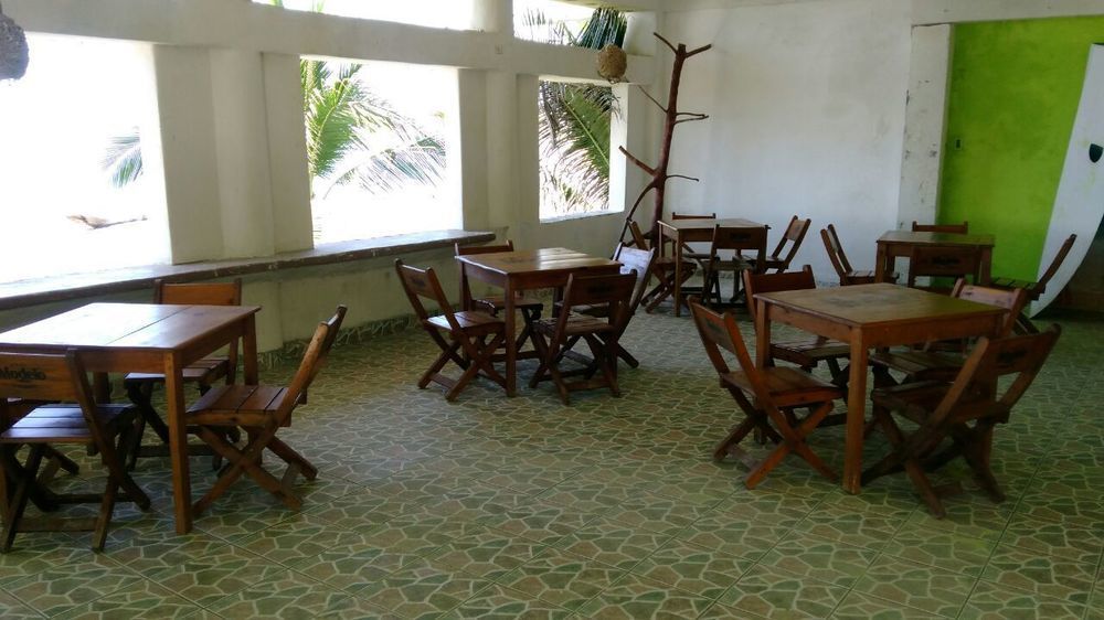 Tortugas Place Hotel Y Bungalos Monterrico Buitenkant foto